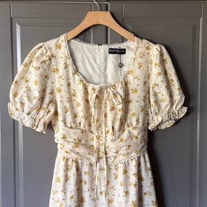 Scarlet Darkness Floral Victorian Square Neck Midi Summer Dress, White Yellow, M